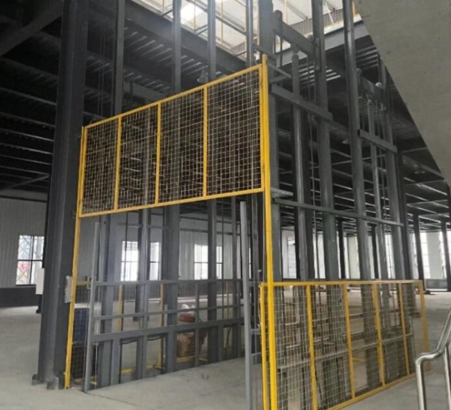 播州请详细介绍一下货梯安装在室外的维护方法